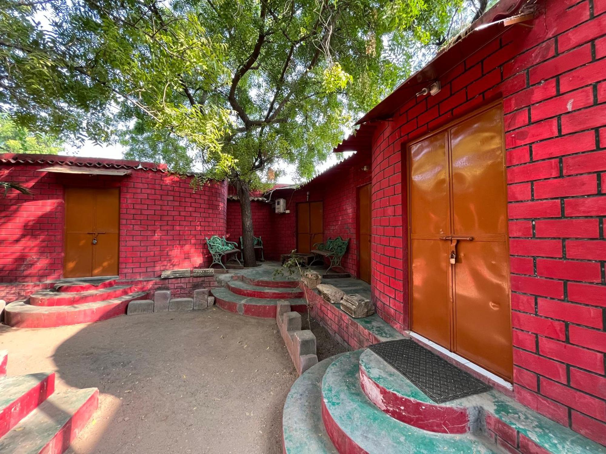 Sharad Baug Homestay Bhuj Exterior foto