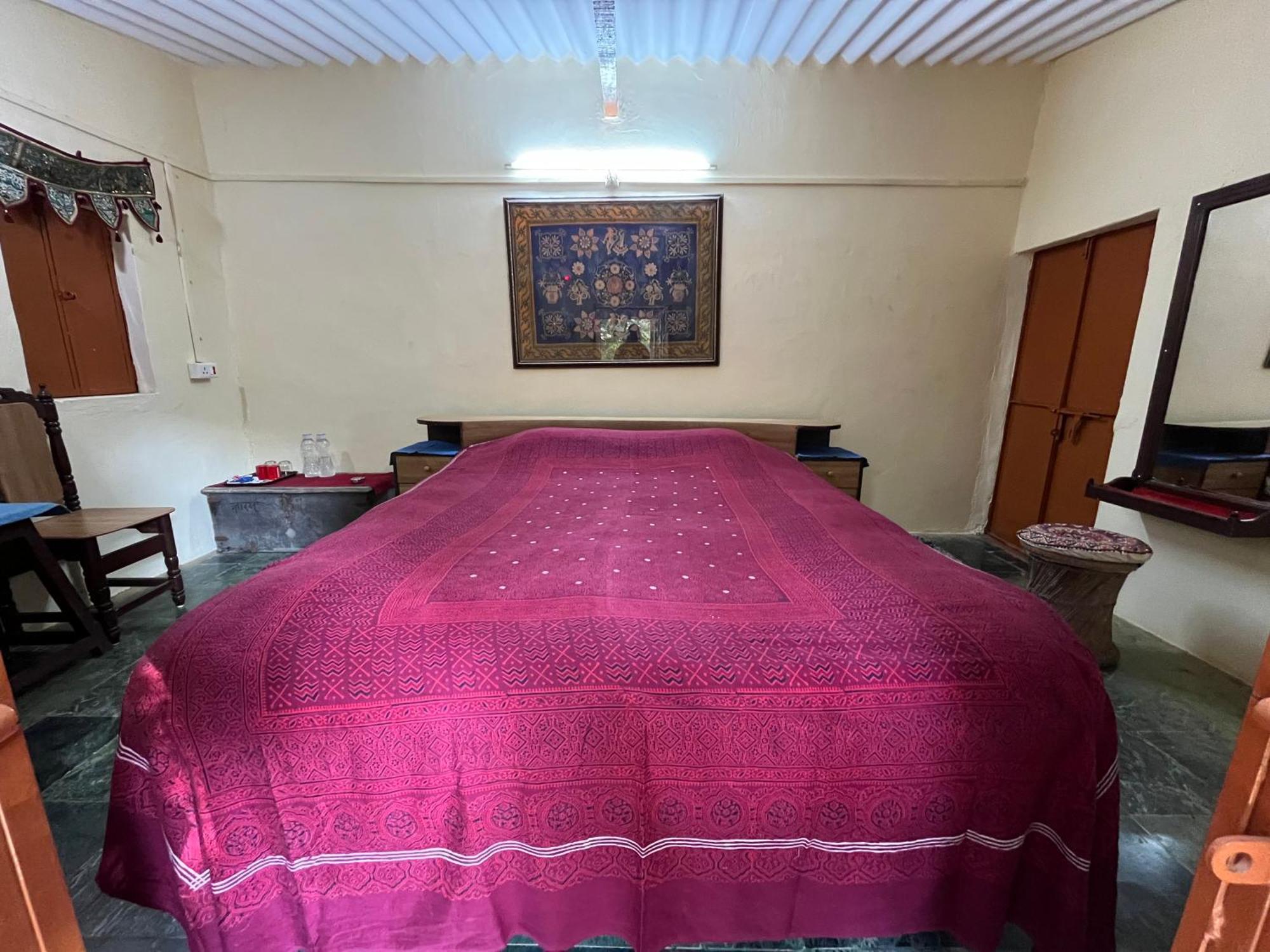 Sharad Baug Homestay Bhuj Exterior foto