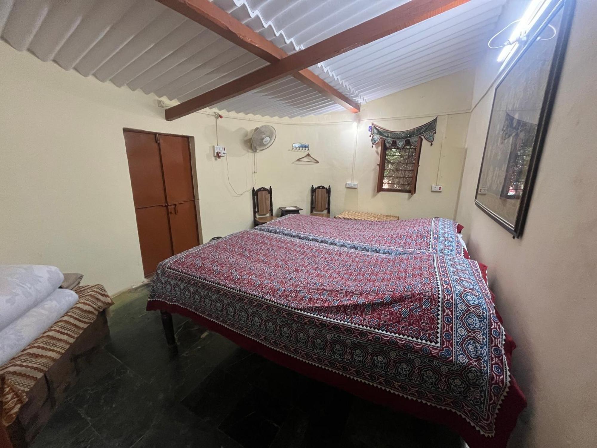 Sharad Baug Homestay Bhuj Exterior foto